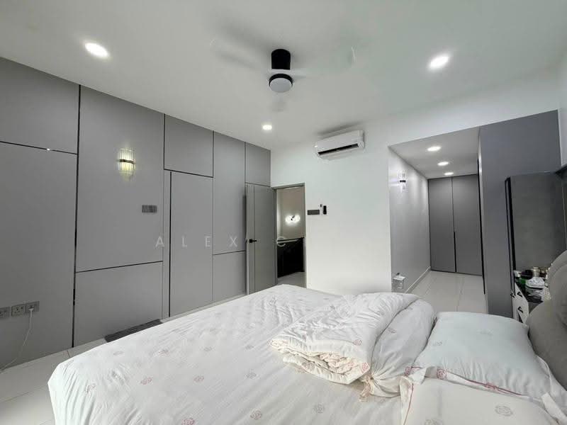 2-storey Terraced House for Sale in Mutiara Rini (Skudai) - Alex Cheah - Bedroom - PropertyGuru.com.my