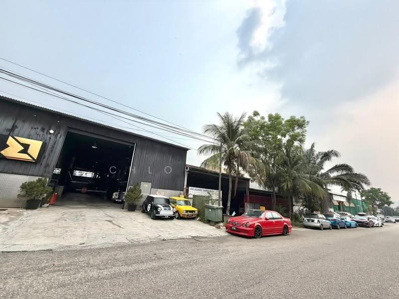 Semi-D Factory for Sale in Taman Johor Jaya (Johor Bahru) - Chloe Chin - PropertyGuru.com.my