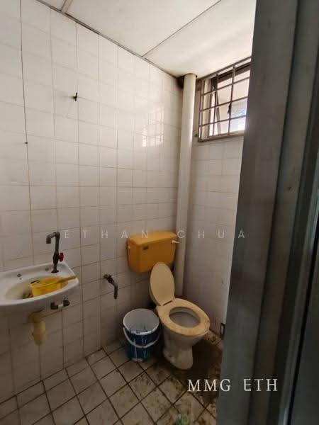 Kilang untuk Dijual di Shah Alam (Selangor) - Ethan Chua - Bathroom - PropertyGuru.com.my