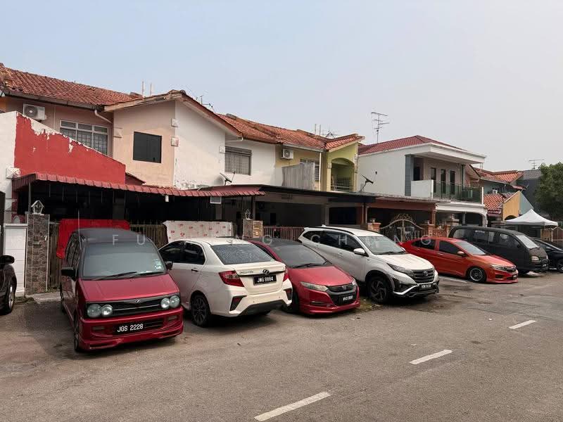 2-storey Terraced House for Sale in Taman Mawar (Pasir Gudang) - Fu Heng Chong - PropertyGuru.com.my