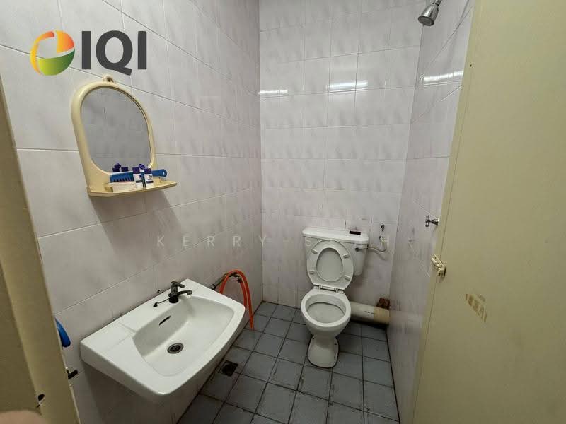 Rumah Teres 2-Tingkat untuk Dijual di Taman Saujana Permai (Bukit Mertajam) - Kerry Seah - Bathroom - PropertyGuru.com.my