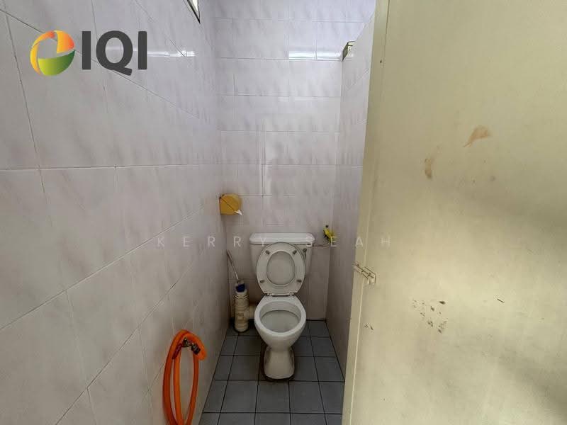 Rumah Teres 2-Tingkat untuk Dijual di Taman Saujana Permai (Bukit Mertajam) - Kerry Seah - Bathroom - PropertyGuru.com.my
