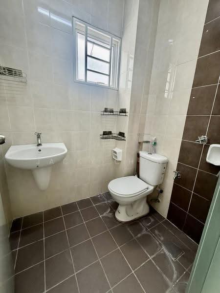 2-storey Terraced House for Sale in Taman Tiara East (Semenyih) - JACKY CHONG - Bathroom - PropertyGuru.com.my