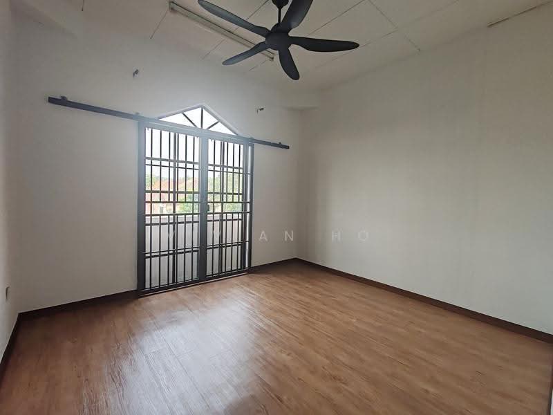 Townhouse for Sale in Subang Bestari (Shah Alam) - Vivian Ho - Interior - PropertyGuru.com.my