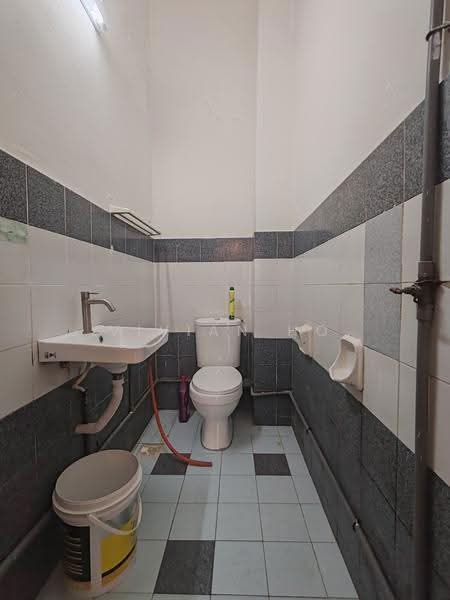 Townhouse for Sale in Subang Bestari (Shah Alam) - Vivian Ho - PropertyGuru.com.my