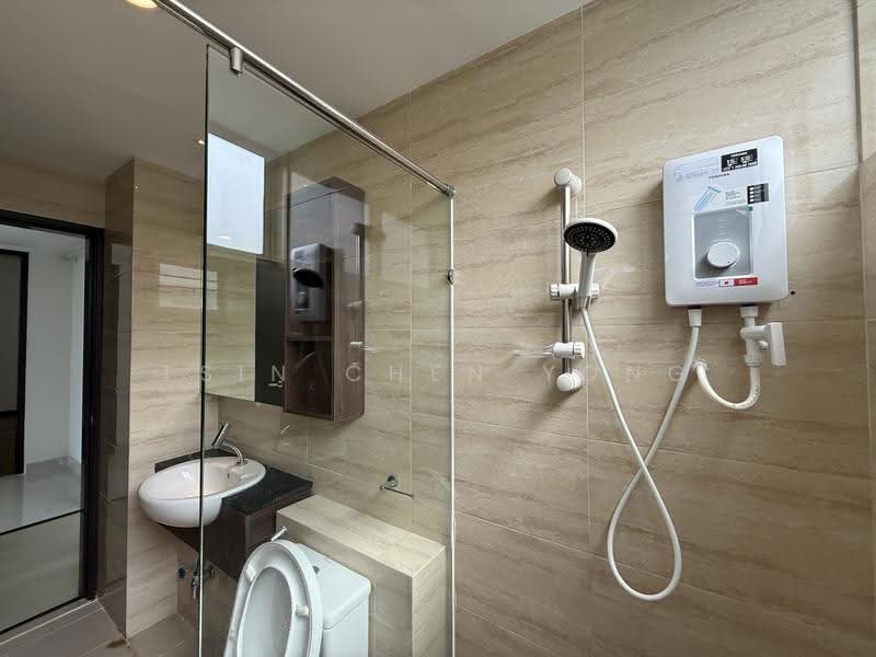Condominium for Rent at The Bay Residences - Stephennie Yong - Bathroom - PropertyGuru.com.my