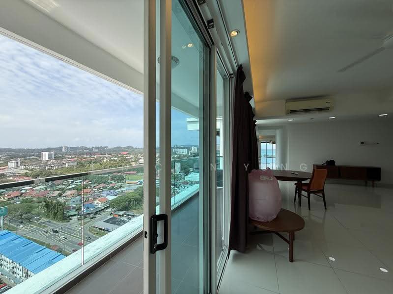 Condominium for Rent at The Bay Residences - Stephennie Yong - Living Room - PropertyGuru.com.my