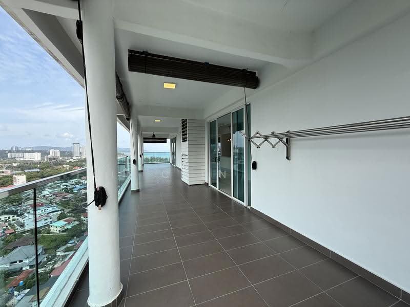 Condominium for Rent at The Bay Residences - Stephennie Yong - Balcony - PropertyGuru.com.my