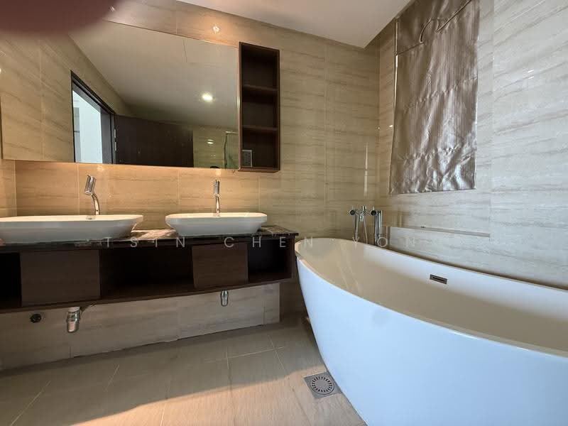 Condominium for Rent at The Bay Residences - Stephennie Yong - Bathroom - PropertyGuru.com.my