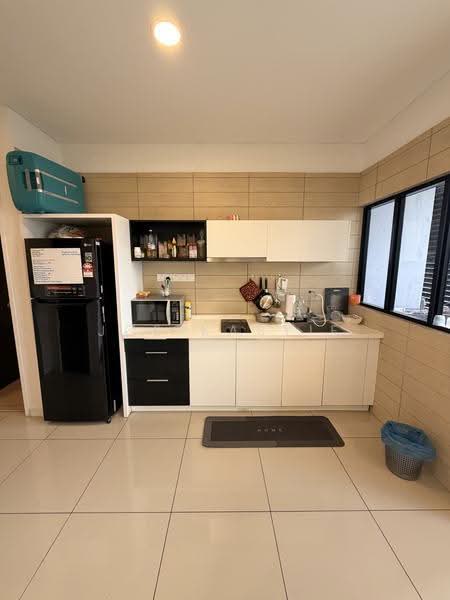 Service Residence for Sale at D'Latour - Joe Kasyif - Kitchen - PropertyGuru.com.my