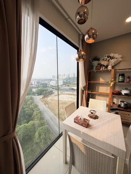 Service Residence for Sale at D'Latour - Joe Kasyif - Dining Room - PropertyGuru.com.my
