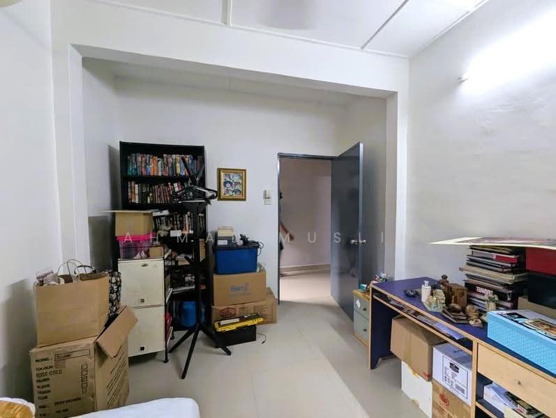 Semi-Detached House for Sale in Seksyen 7 (Kota Damansara) - Ahmad Muslim - Study - PropertyGuru.com.my