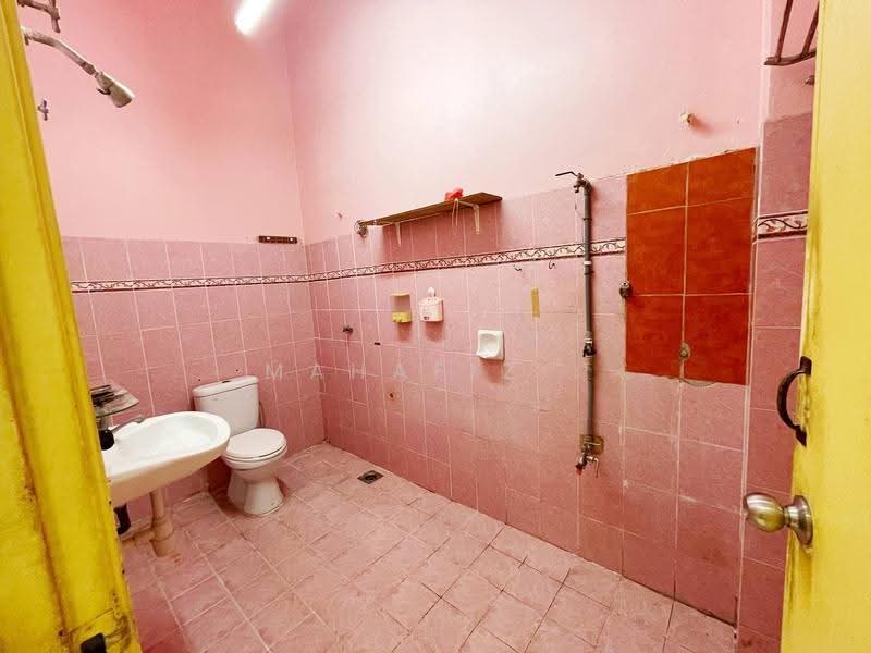 1-storey Terraced House for Sale in Taman Pelangi Semenyih (Semenyih) - Mahafiz . - PropertyGuru.com.my