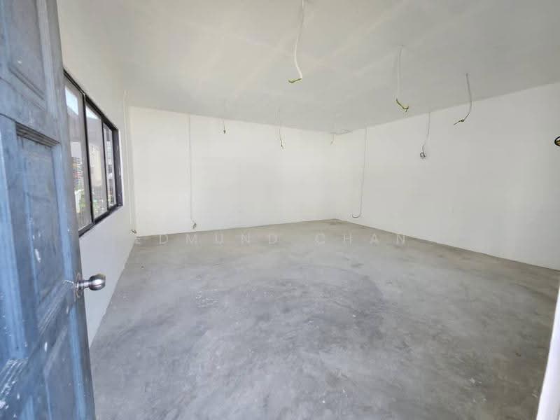 Gudang untuk Disewa di Subang (Selangor) - Edmund Chan - Interior - PropertyGuru.com.my