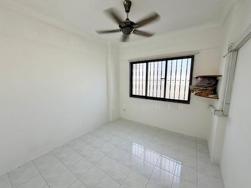 Pangsapuri untuk Dijual di Eastern Court - Lee Xue Chen - Interior - PropertyGuru.com.my