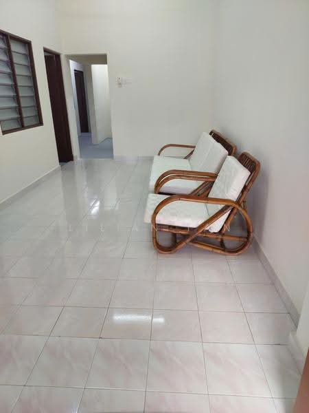 Rumah Teres 1-Tingkat untuk Disewa di Petaling Jaya (Selangor) - Lilian Tan - Living Room - PropertyGuru.com.my