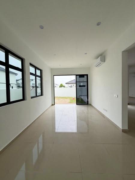 Cluster House for Rent in Eco Botanic (Iskandar Puteri (Nusajaya)) - Zoe Lim - Living Room - PropertyGuru.com.my