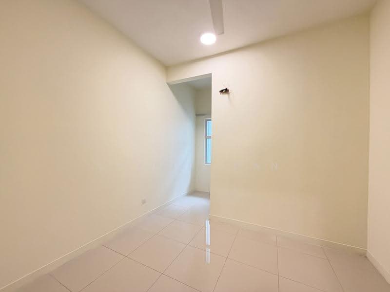 Rumah Teres 2-Tingkat untuk Disewa di Bandar Saujana Putra (Tanjong Duabelas) - Charlie Gan - Interior - PropertyGuru.com.my