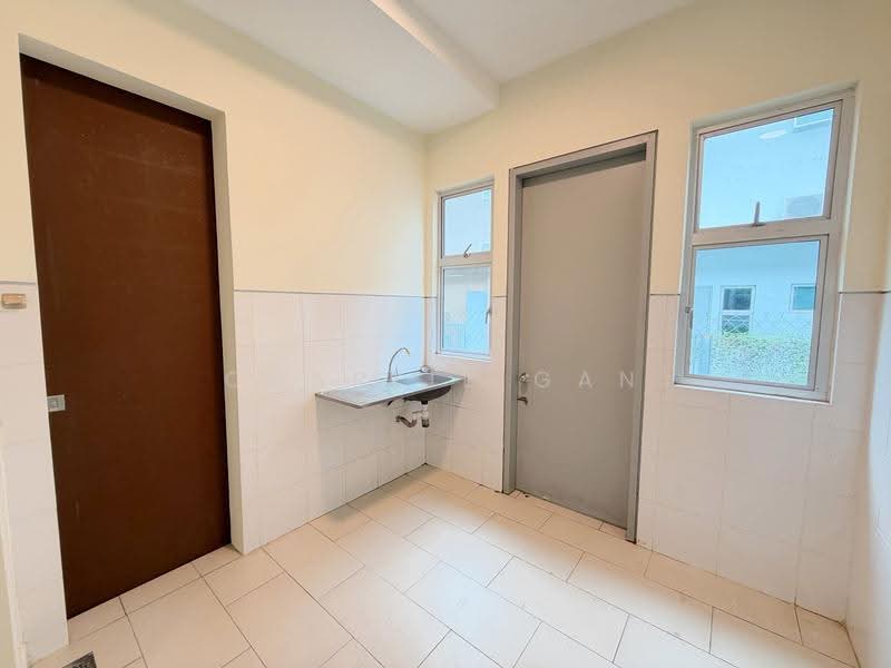Rumah Teres 2-Tingkat untuk Disewa di Bandar Saujana Putra (Tanjong Duabelas) - Charlie Gan - PropertyGuru.com.my