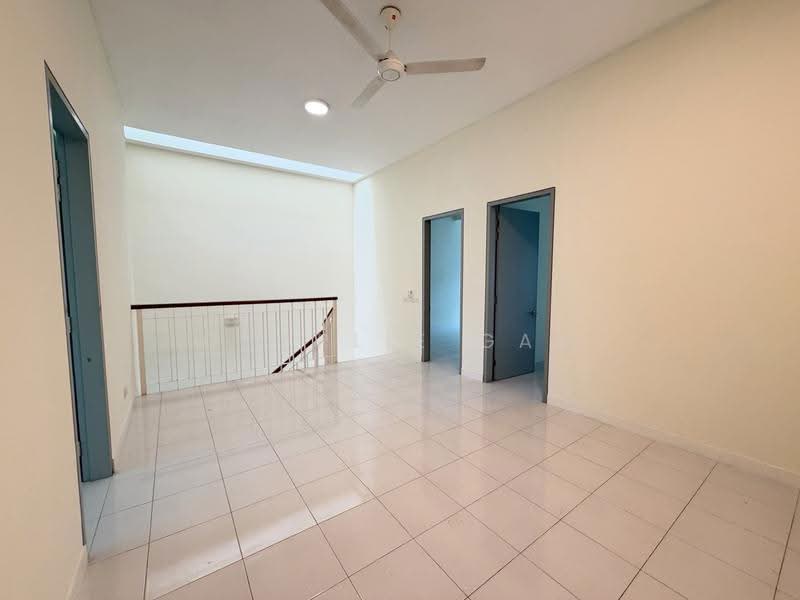 Rumah Teres 2-Tingkat untuk Disewa di Bandar Saujana Putra (Tanjong Duabelas) - Charlie Gan - Interior - PropertyGuru.com.my