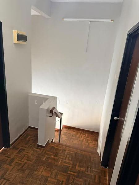 Rumah Teres 2-Tingkat untuk Disewa di Taman Setia Indah (Tebrau) - Elvis Sim - Corridor - PropertyGuru.com.my
