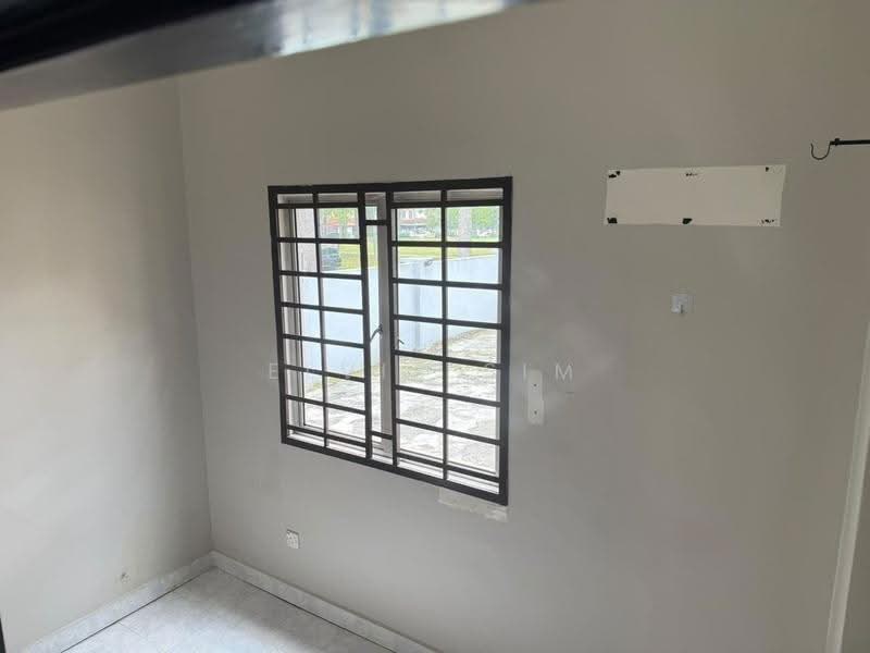 Rumah Teres 2-Tingkat untuk Disewa di Taman Setia Indah (Tebrau) - Elvis Sim - Interior - PropertyGuru.com.my