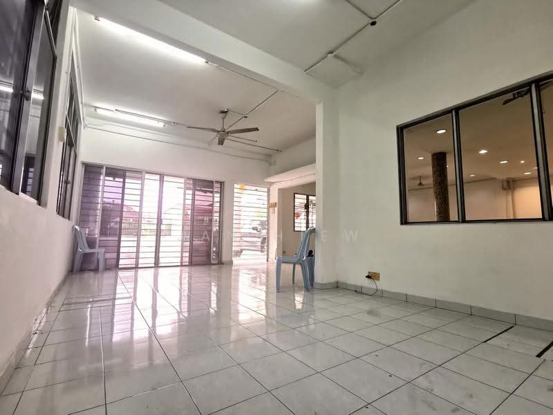Kedai untuk Dijual di Taman Paramount (Petaling Jaya) - Jan Hiew - PropertyGuru.com.my