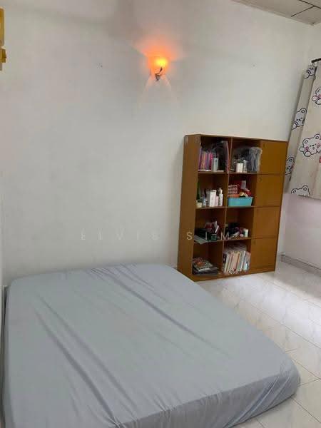 2-storey Terraced House for Rent in Taman Tasek (Johor Bahru) - Elvis Sim - Bedroom - PropertyGuru.com.my