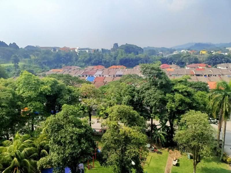 Rumah Flat untuk Dijual di Pangsapuri Sri Indah - Brahmma . - Exterior - PropertyGuru.com.my
