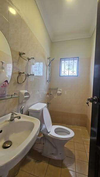 Rumah Berkembar untuk Dijual di Alam Damai (Cheras) - Janice Lau - Bathroom - PropertyGuru.com.my