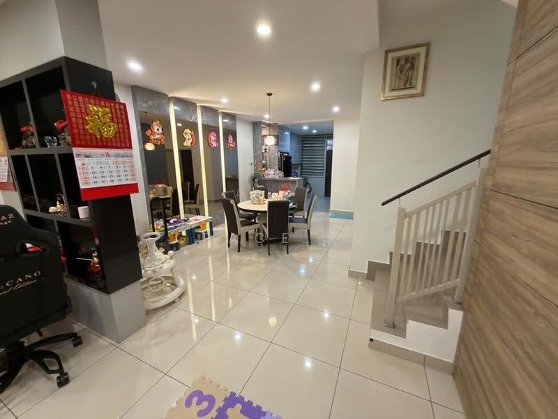 2-storey Terraced House for Sale in Taman Austin Duta (Tebrau) - Grace Ng - Living Room - PropertyGuru.com.my