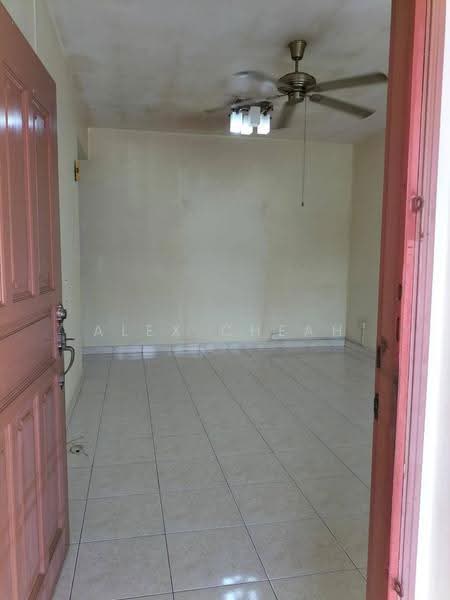 Rumah Teres 1-Tingkat untuk Dijual di Taman Impian Emas (Skudai) - Alex Cheah - Living Room - PropertyGuru.com.my