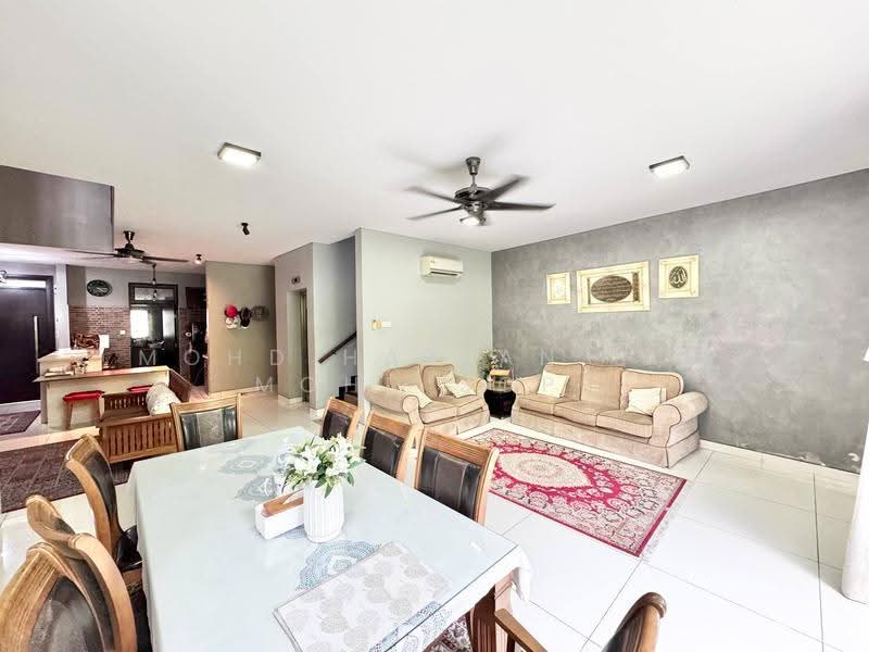 3-storey Terraced House for Sale in Laman Glenmarie (Shah Alam) - Mohd Hazlan bin Mohd Sopi - PropertyGuru.com.my