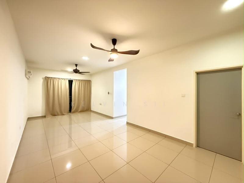 Kediaman Servis untuk Dijual di D'Tasek Residences (Tasek Impian) - kelvin Sii - Living Room - PropertyGuru.com.my