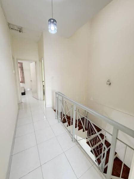 2-storey Terraced House for Sale in Taman Mount Austin (Tebrau) - Alan Tia - Corridor - PropertyGuru.com.my