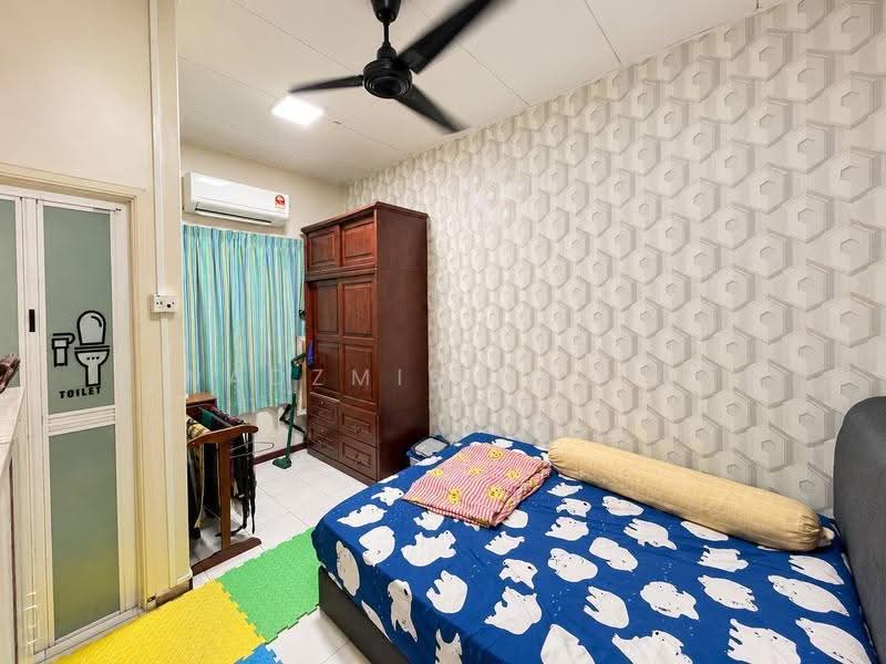 2-storey Terraced House for Sale in Taman Putra Budiman (Balakong) - Nadzmie Nasir - PropertyGuru.com.my