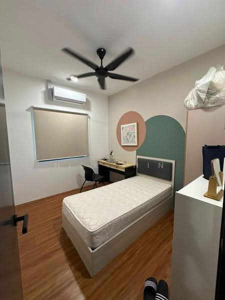Kondominium untuk Dijual di Armani Residence - Nick Chin - Bedroom - PropertyGuru.com.my