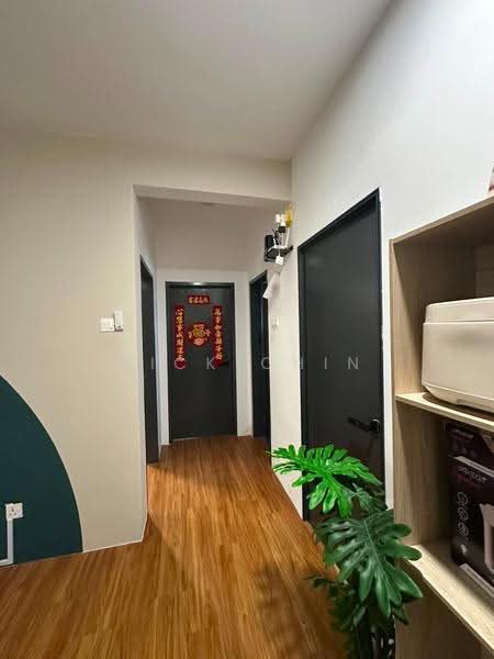 Kondominium untuk Dijual di Armani Residence - Nick Chin - Corridor - PropertyGuru.com.my