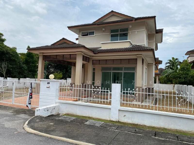 Bungalow House for Sale in Batu Kawan (Penang) - Danial Mohd Zaki - Exterior - PropertyGuru.com.my