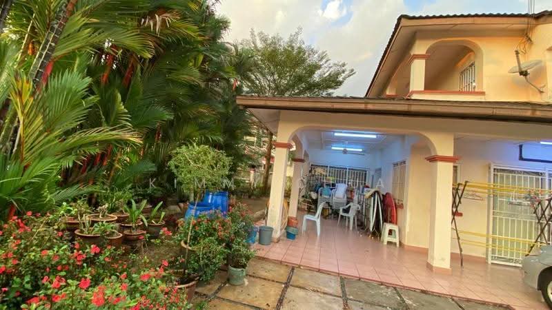 Rumah Teres 2-Tingkat untuk Dijual di Bukit Indah (Ampang) - Kimmy Chua - Exterior - PropertyGuru.com.my