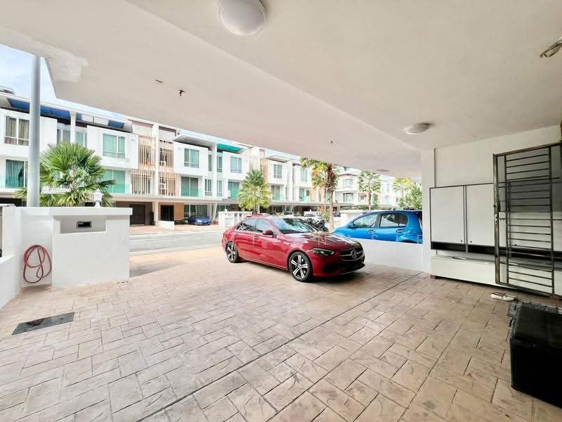 Rumah Teres 3-Tingkat untuk Dijual di Cyberjaya (Selangor) - Nadzmie Nasir - PropertyGuru.com.my