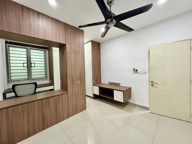 Rumah Teres 3-Tingkat untuk Dijual di Cyberjaya (Selangor) - Nadzmie Nasir - PropertyGuru.com.my