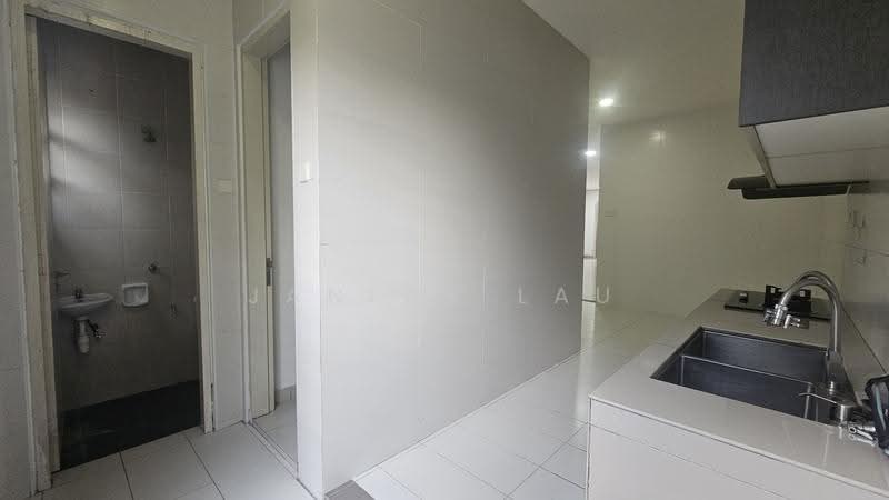 Rumah Teres untuk Dijual di Alam Damai (Cheras) - Janice Lau - Kitchen - PropertyGuru.com.my