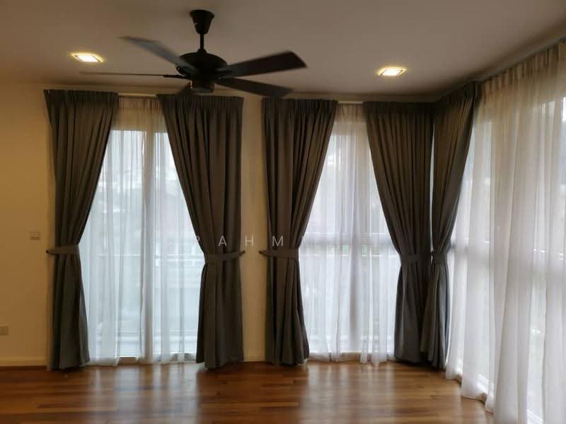 Rumah Berkembar untuk Disewa di Bandar Damansara Perdana (Damansara Perdana) - Brahmma . - Living Room - PropertyGuru.com.my