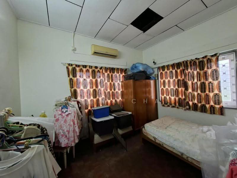 Bungalow House for Sale in Taman Cheras (Cheras) - Selina Chai - Bedroom - PropertyGuru.com.my