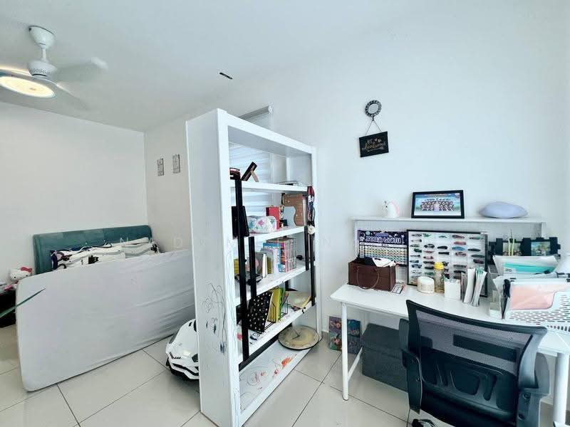 2-storey Terraced House for Sale in Bandar Sri Sendayan (Negeri Sembilan) - Nadzmie Nasir - PropertyGuru.com.my