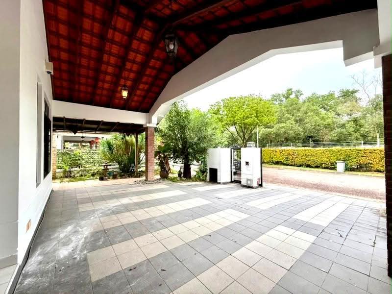 Rumah Berkembar untuk Dijual di Taman Molek (Johor Bahru) - Calvin Lee - PropertyGuru.com.my