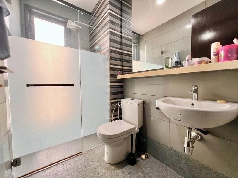 3-storey Terraced House for Sale in Denai Alam (Shah Alam) - Nadzmie Nasir - PropertyGuru.com.my