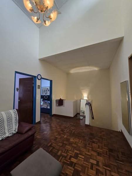 Rumah Teres 2-Tingkat untuk Dijual di Taman Perling (Perling) - Zoey Lee - PropertyGuru.com.my