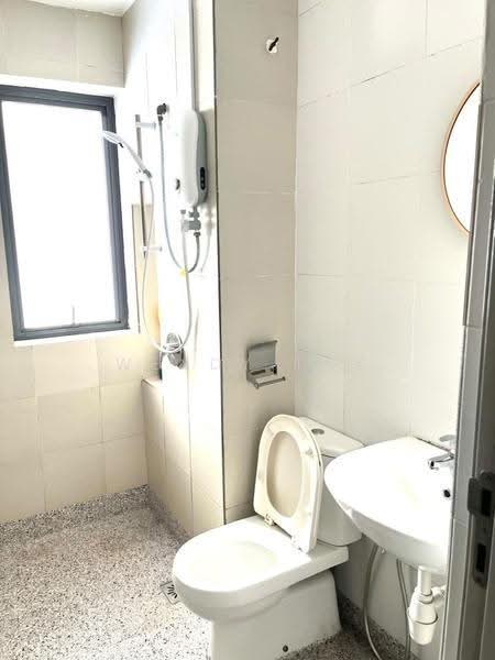 Kediaman Servis untuk Disewa di Residences @ 1 Tebrau - Wendy Tay - Bathroom - PropertyGuru.com.my